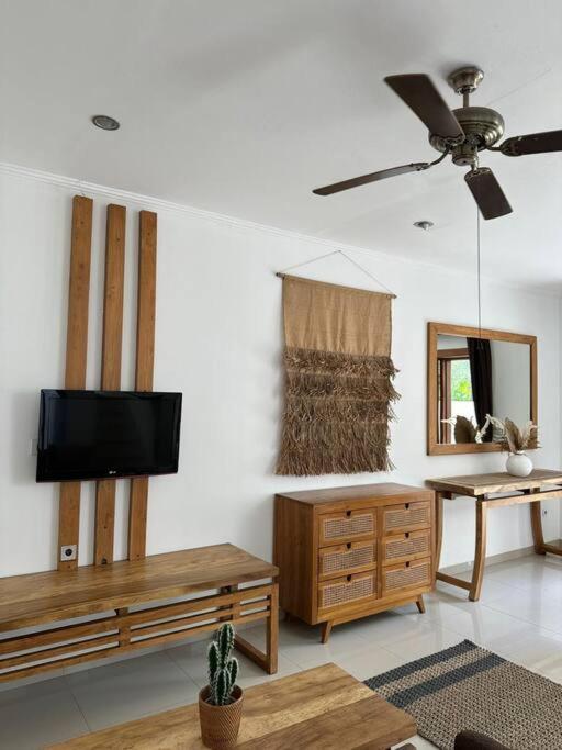 Nila Villa *