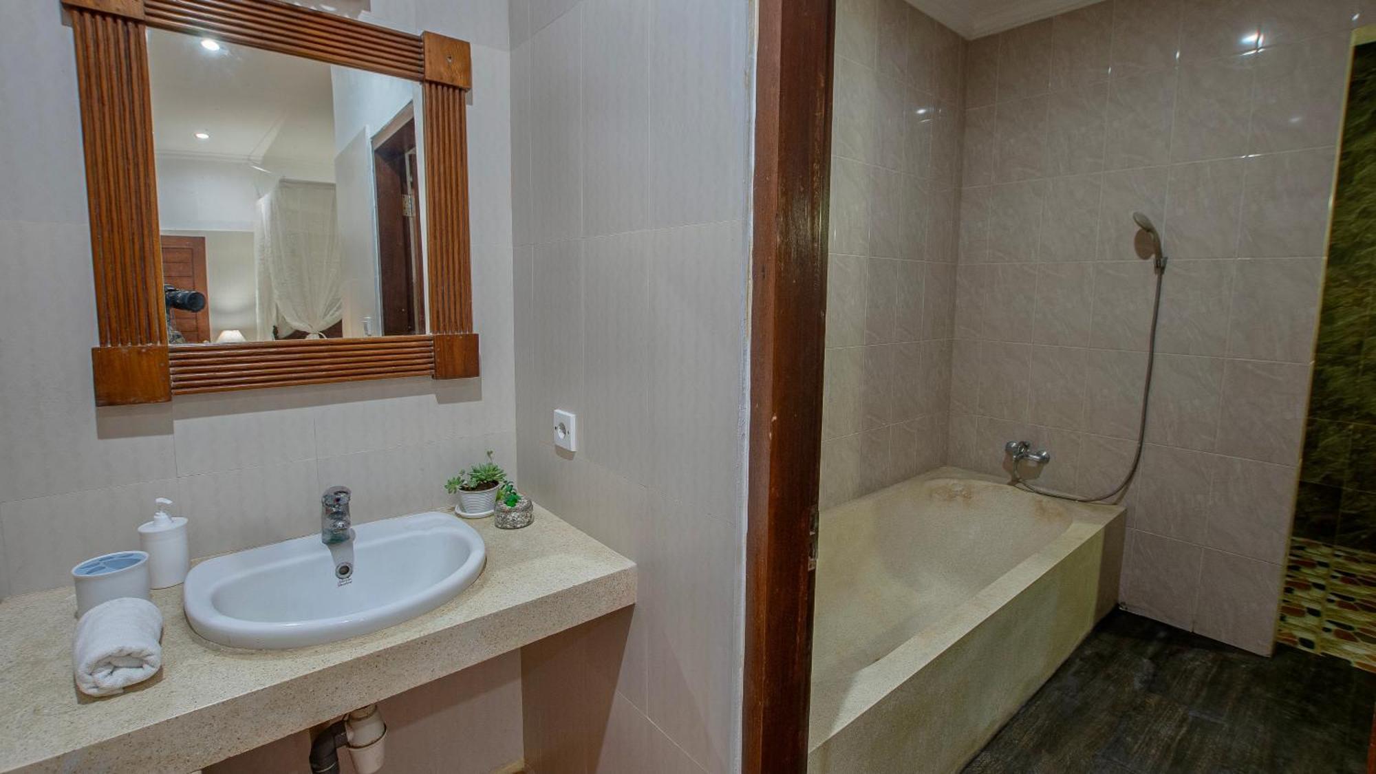 Leluhur 2 - 3br, Free Nmax, Airport Pick Up And Yt Premium