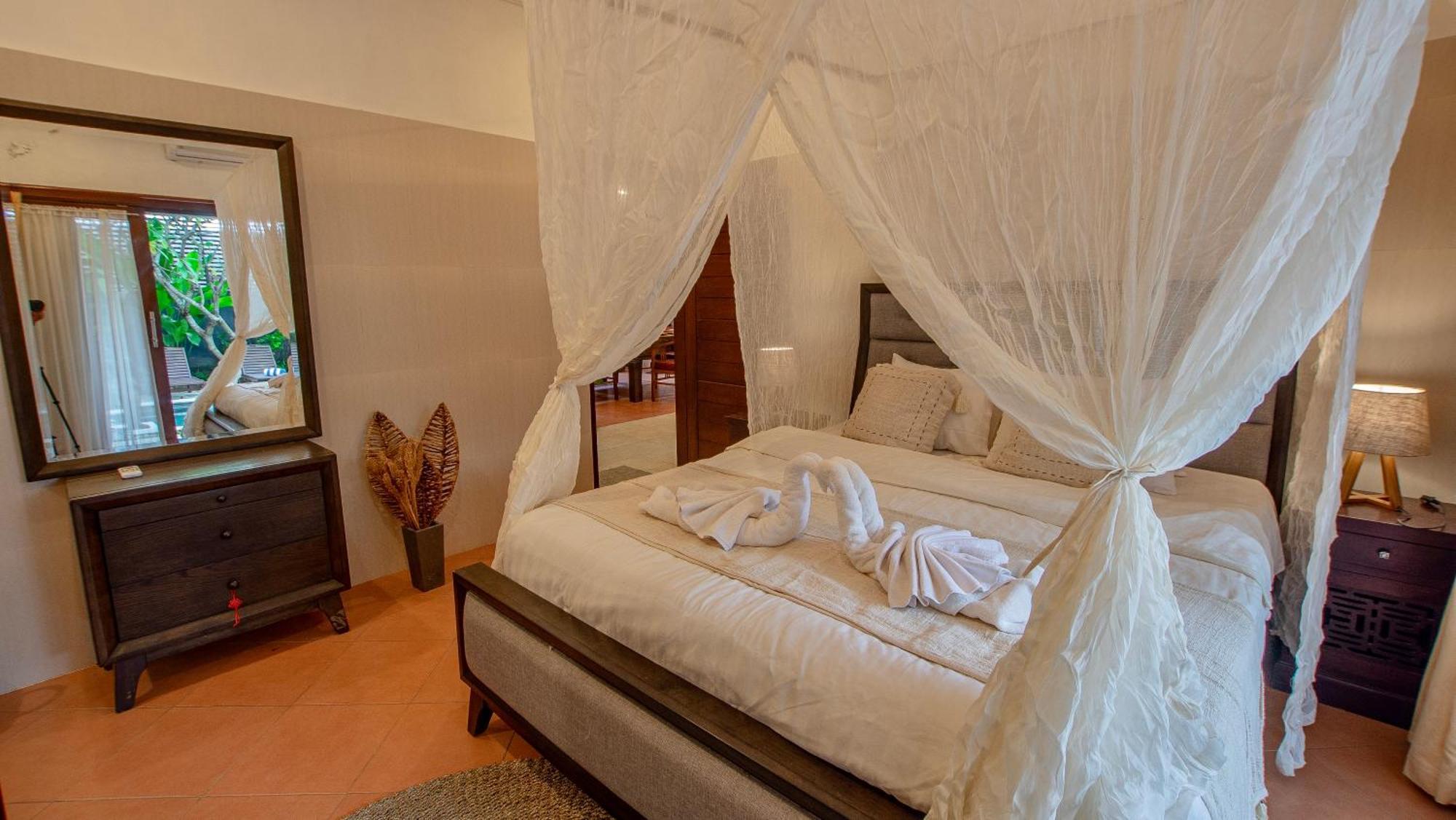 Leluhur 2 - 3br, Free Nmax, Airport Pick Up And Yt Premium Villa Seminyak (Bali)