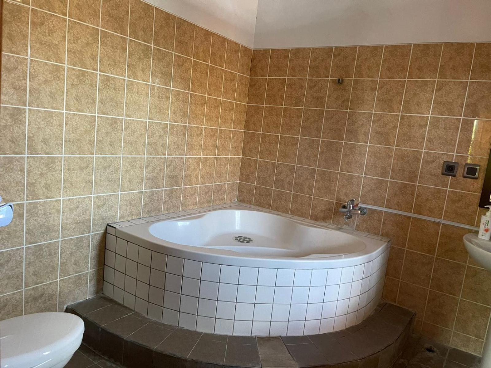 Apartment In - Kerobokan *