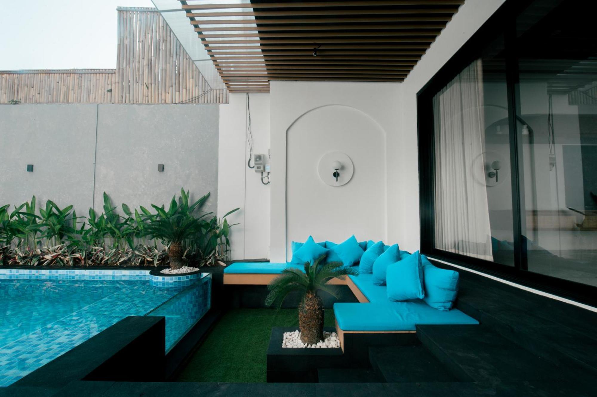 4bedroom Near Lafavela Seminyak (Bali)