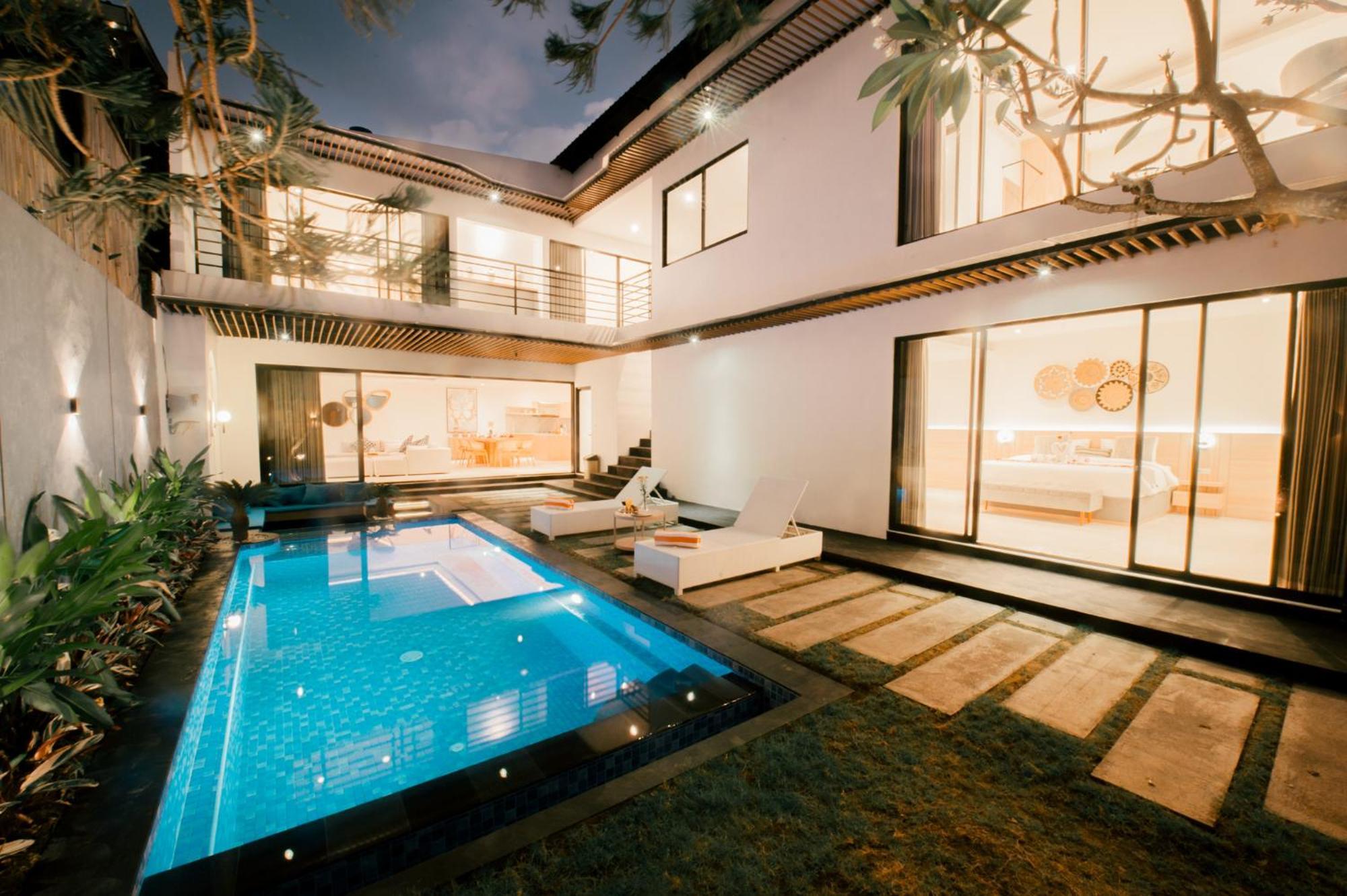 4bedroom Near Lafavela * Seminyak (Bali)