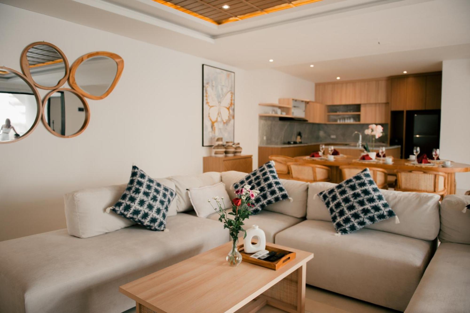 Villa 4bedroom Near Lafavela