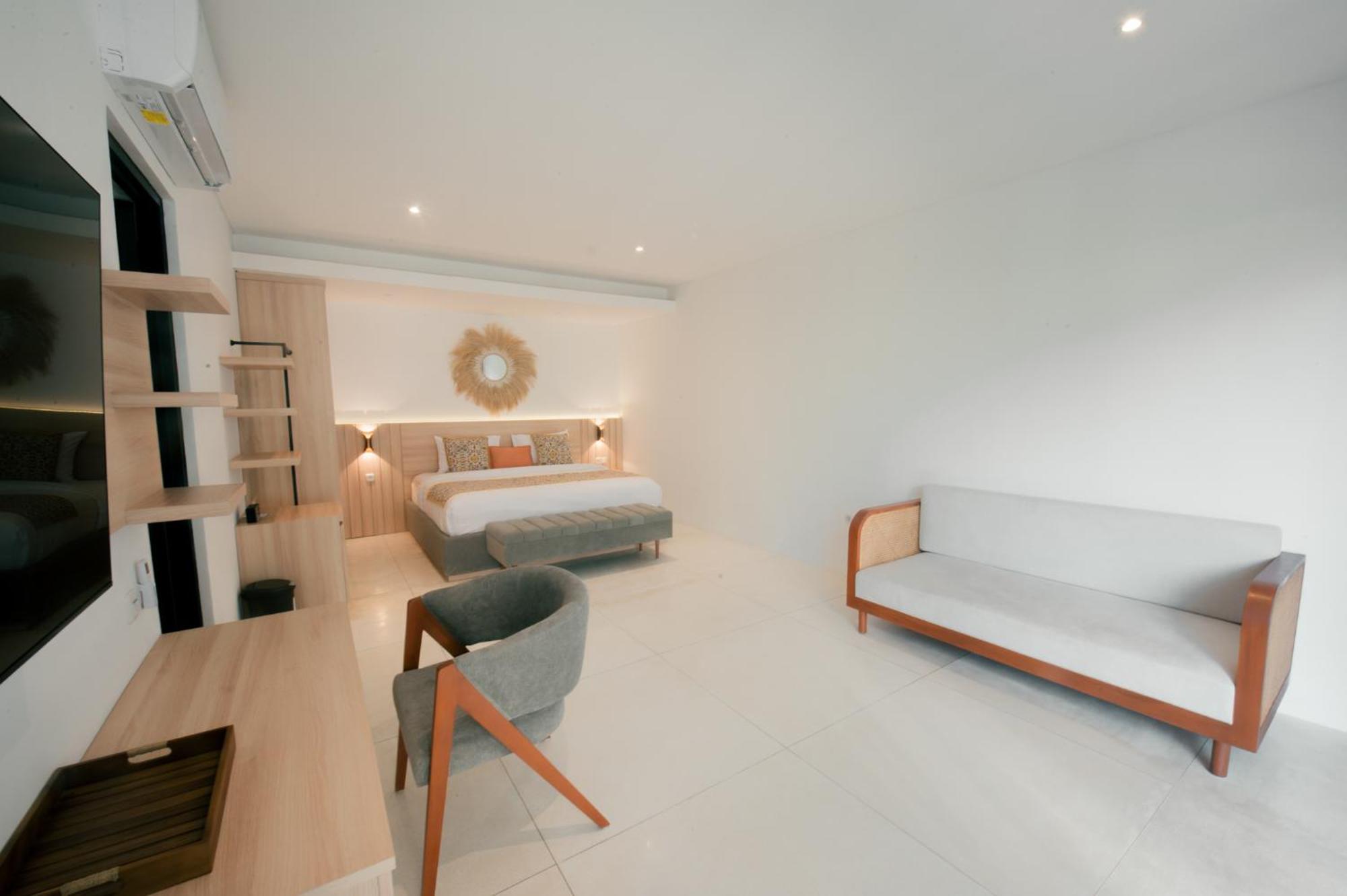 4bedroom Near Lafavela Seminyak (Bali)