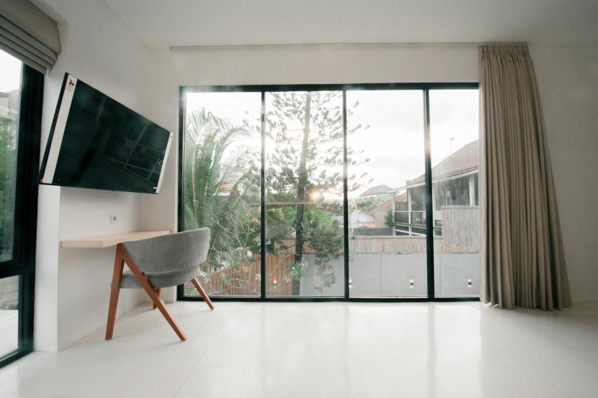 4bedroom Near Lafavela Seminyak (Bali)