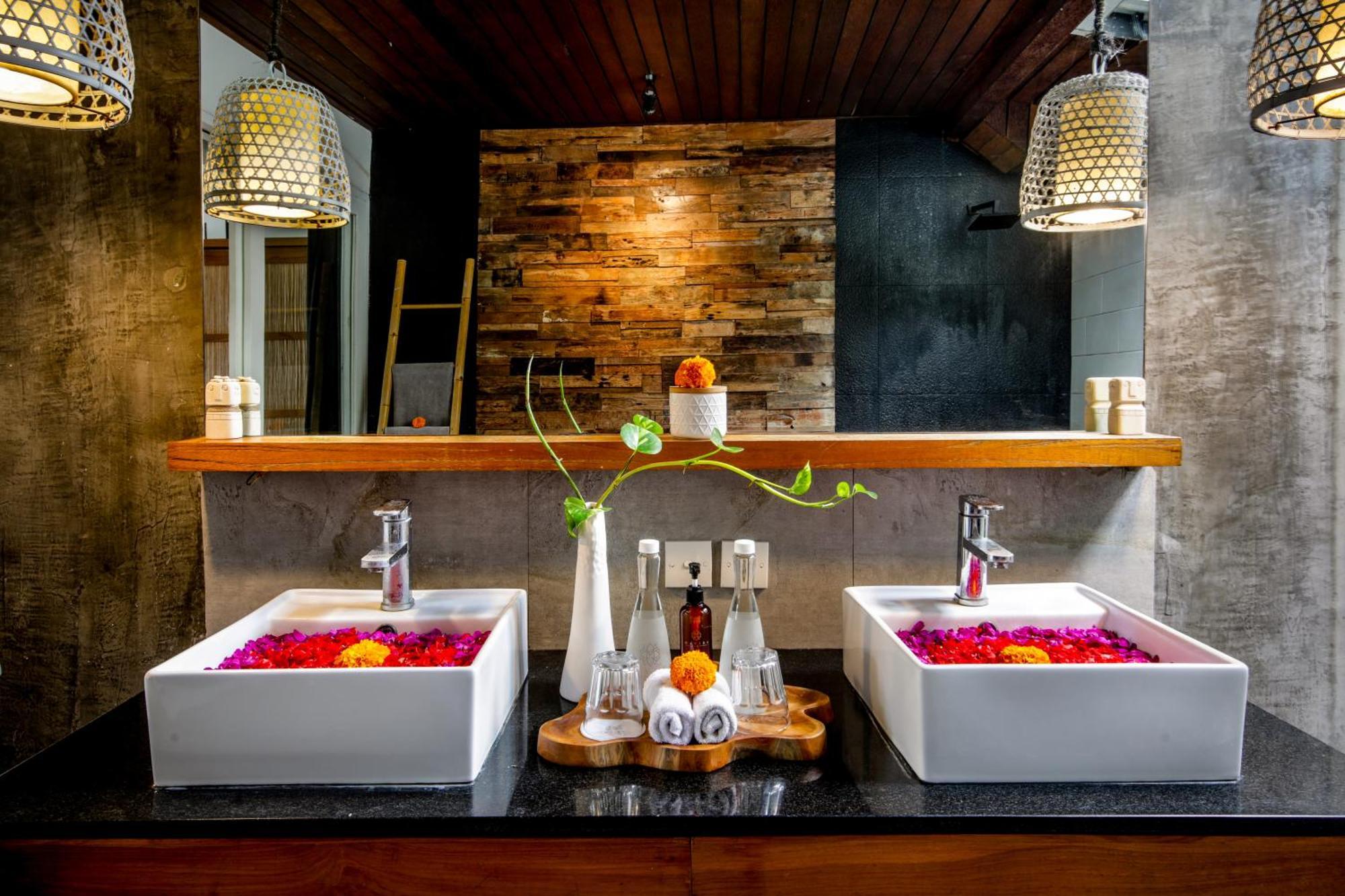 Villa Zebra Walking Distance To Potato Head