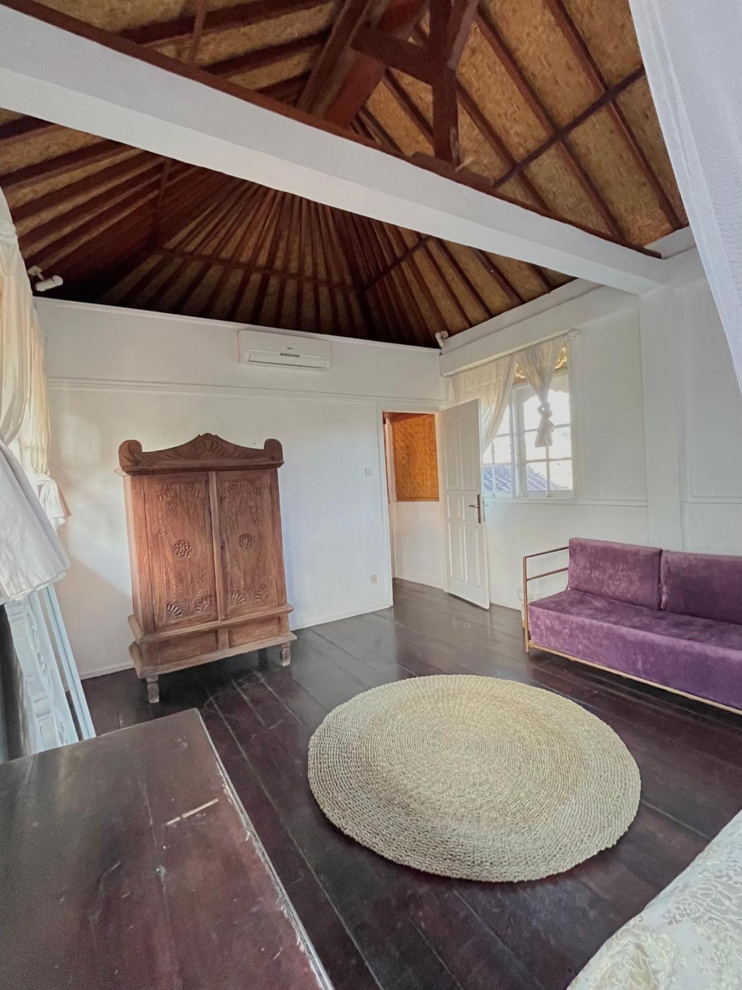 Sabi * Seminyak (Bali)