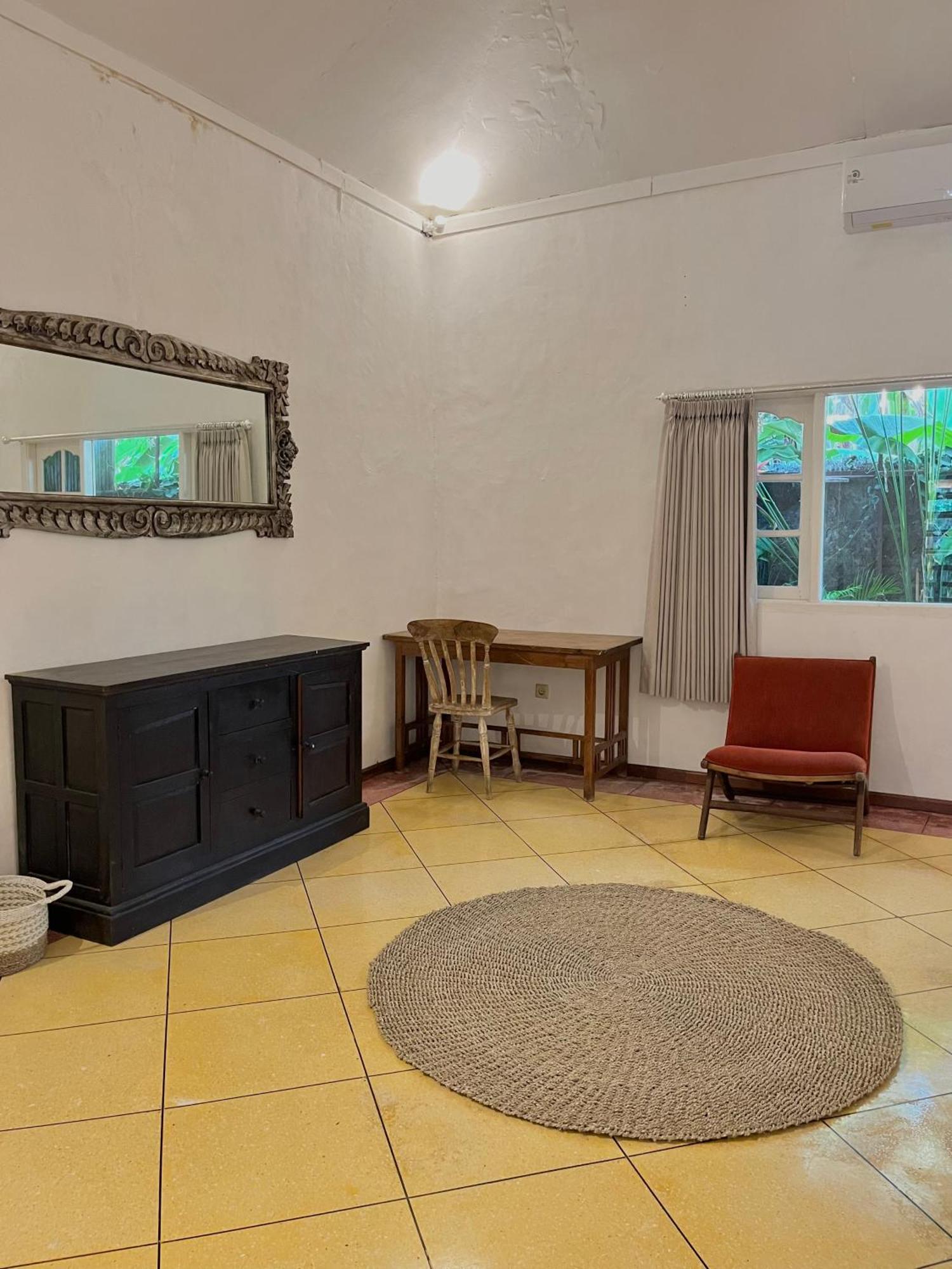 Sabi Villa Seminyak (Bali)
