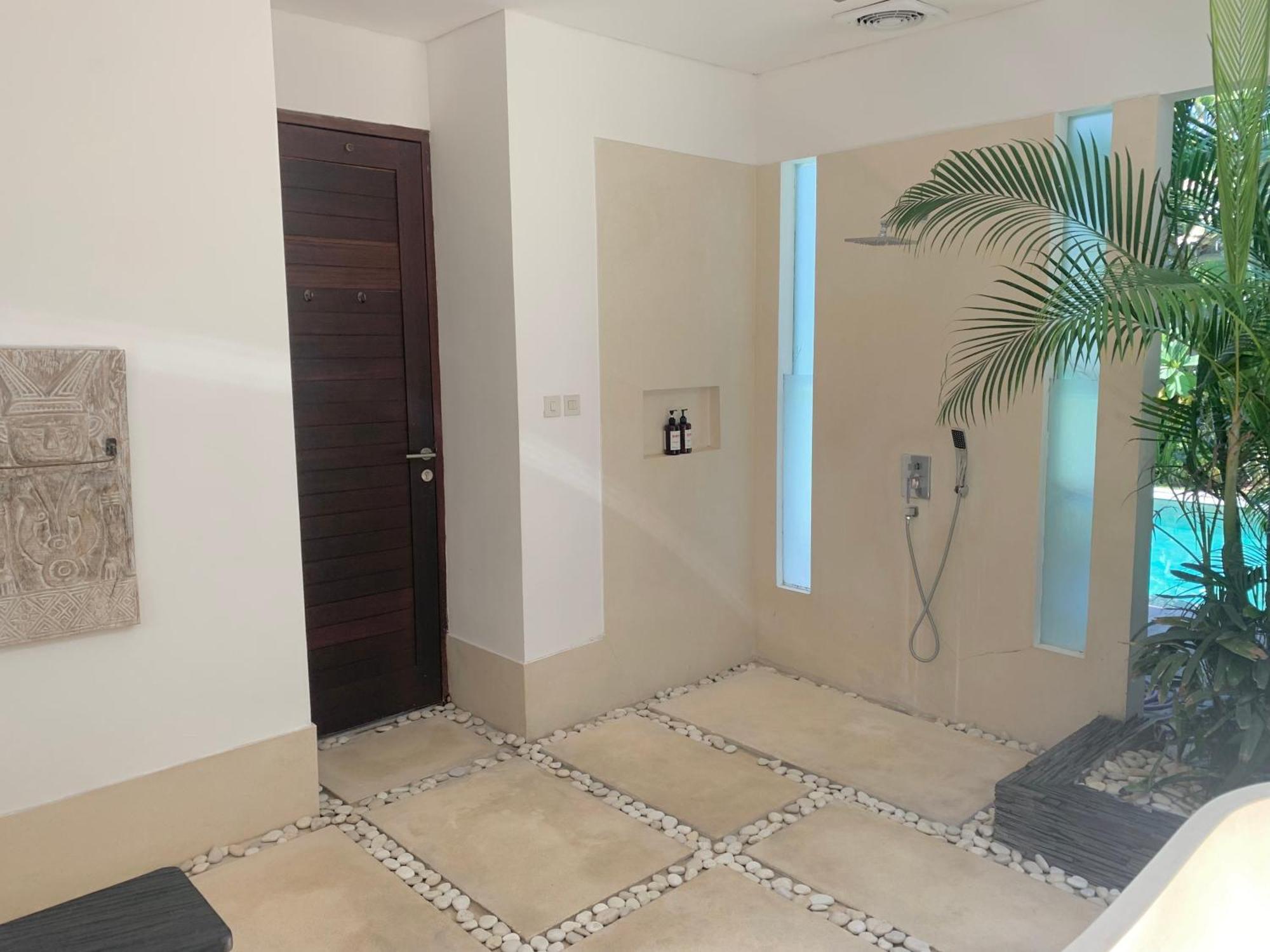 Charming 3 Bedroom In By Nami Bali Villa Seminyak (Bali)