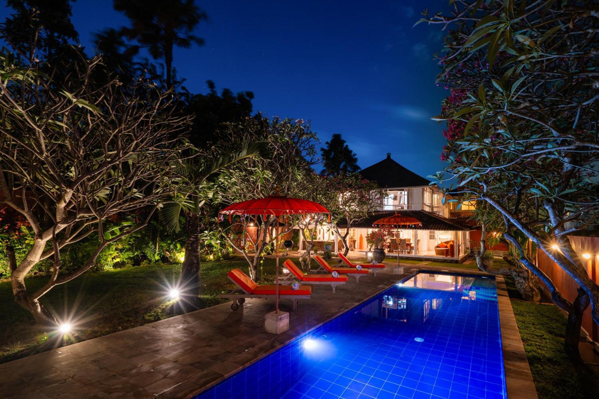 Kubuku Villa Seminyak (Bali)