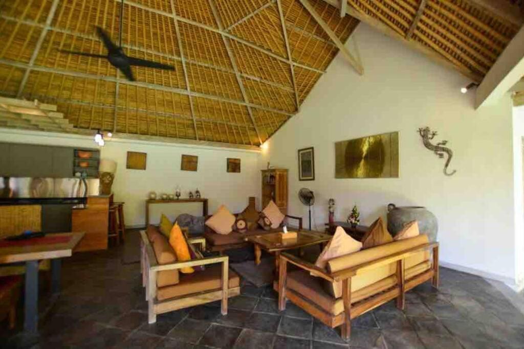 Suara Ocean - A Cozy 3 Bedrooms With Pool * Seminyak (Bali)