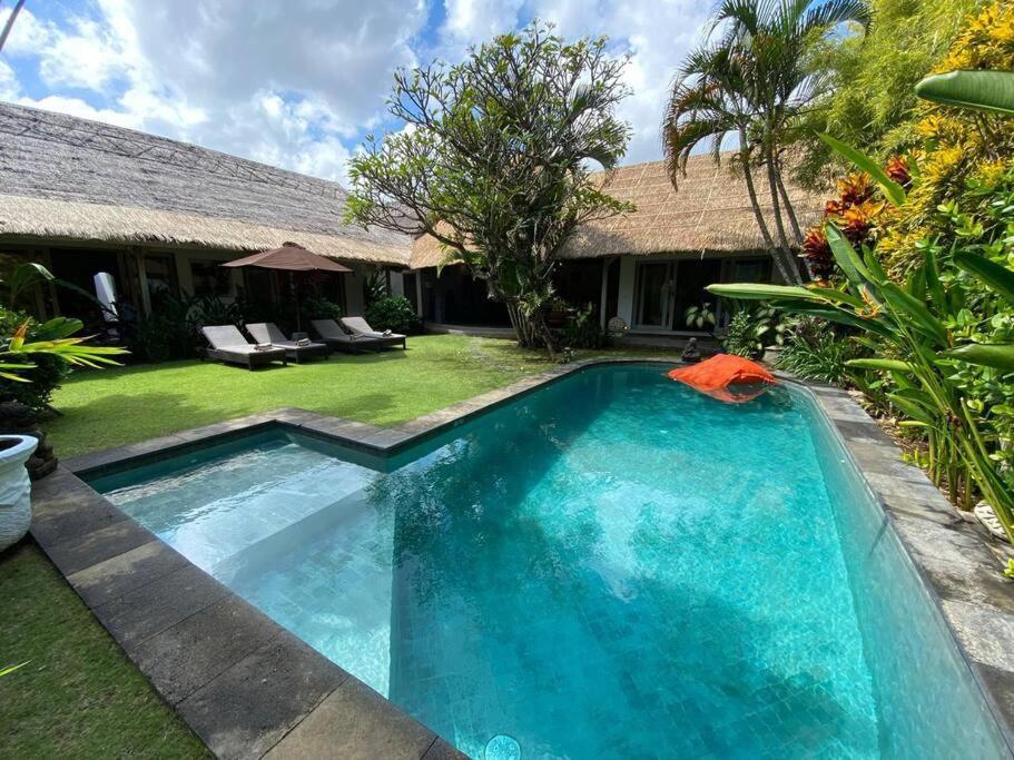 Villa Suara Ocean - A Cozy 3 Bedrooms With Pool