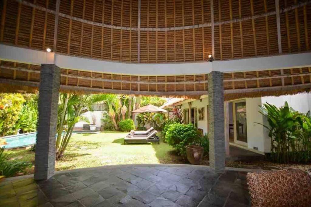 Villa Suara Ocean - A Cozy 3 Bedrooms With Pool