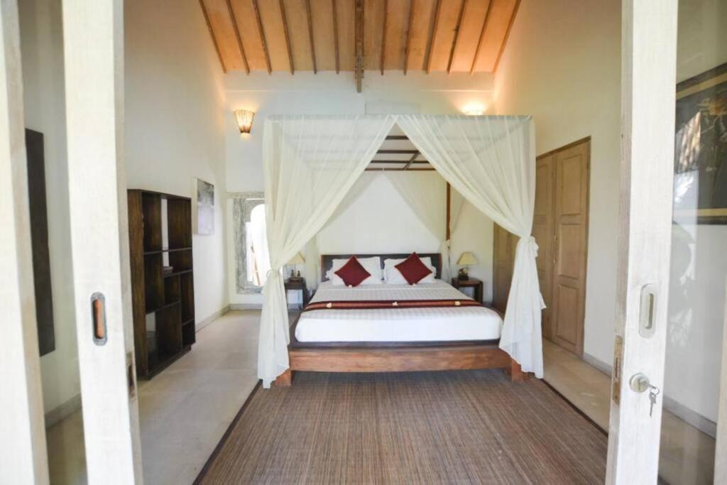 Villa Suara Ocean - A Cozy 3 Bedrooms With Pool
