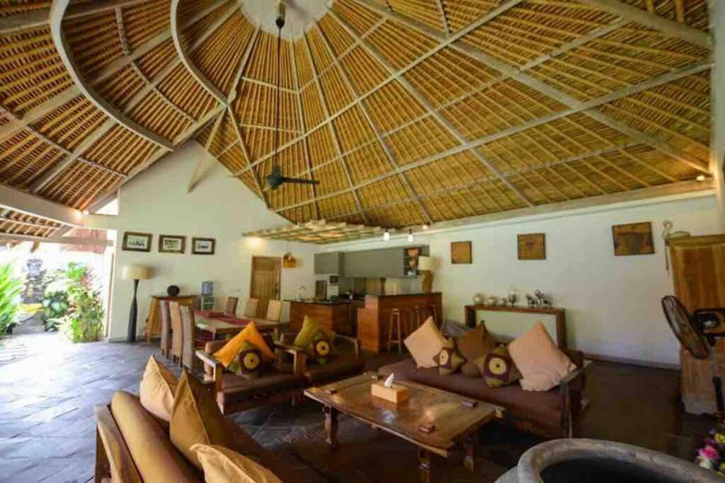 Suara Ocean - A Cozy 3 Bedrooms With Pool Villa *
