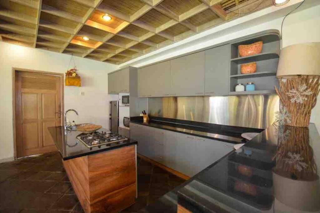 Villa Suara Ocean - A Cozy 3 Bedrooms With Pool Seminyak (Bali)