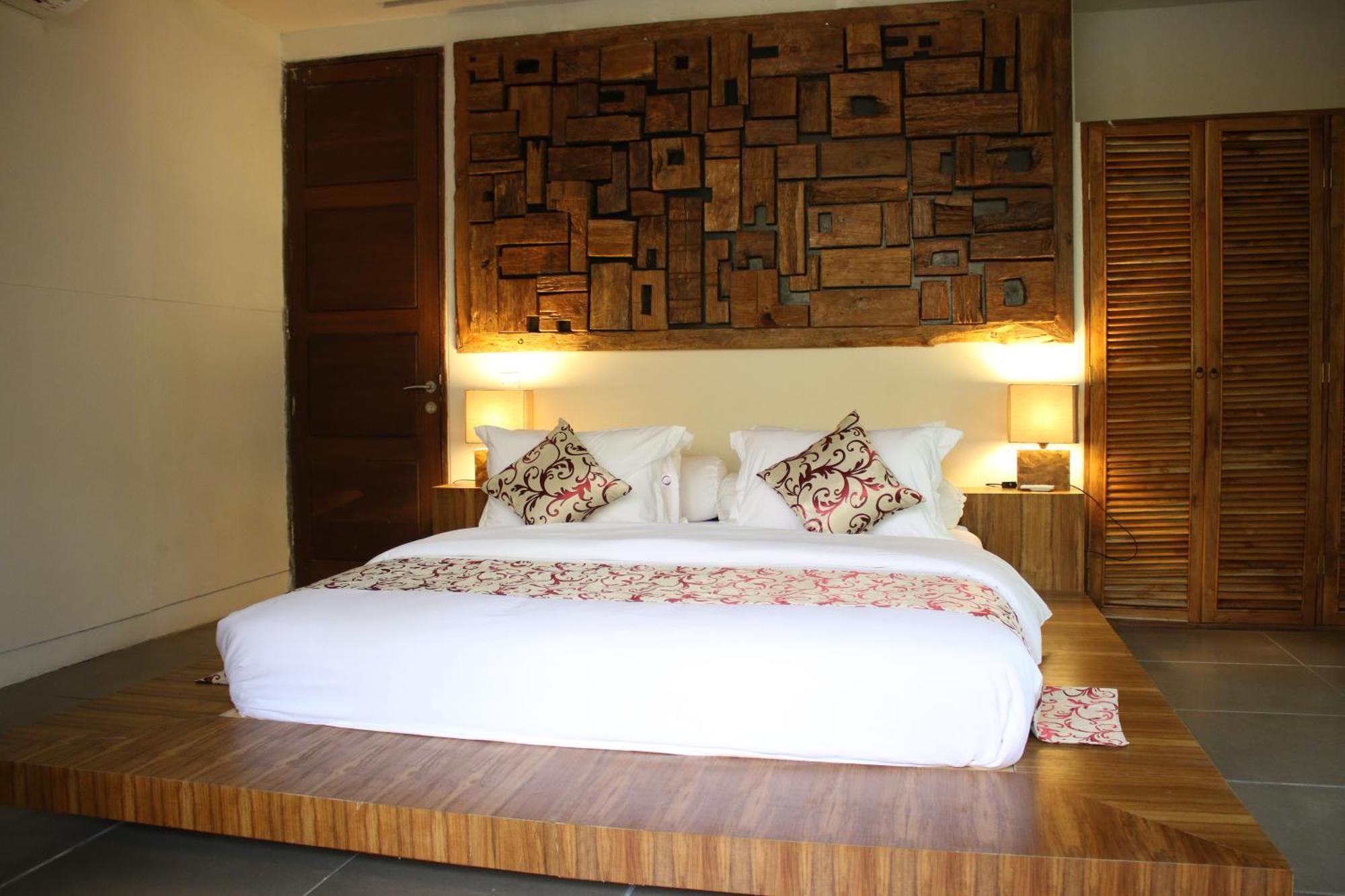 Villa Alarte Estate By Finder