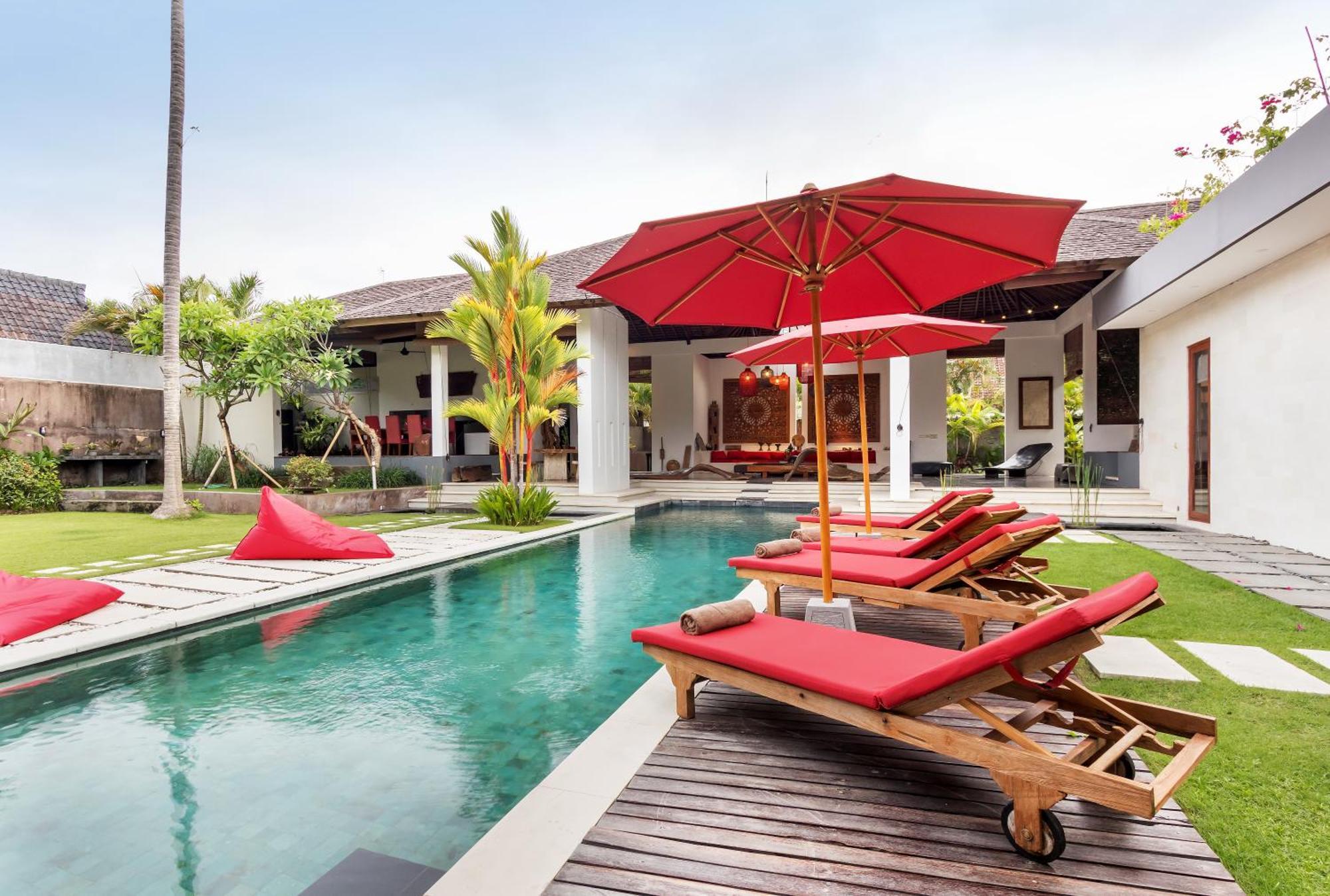 Villa Alarte Estate By Finder