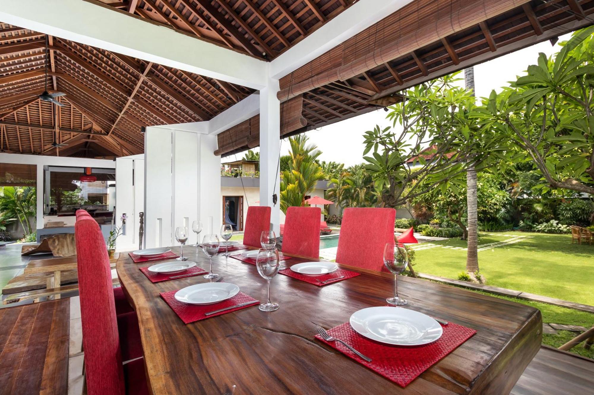 Villa Alarte Estate By Finder
