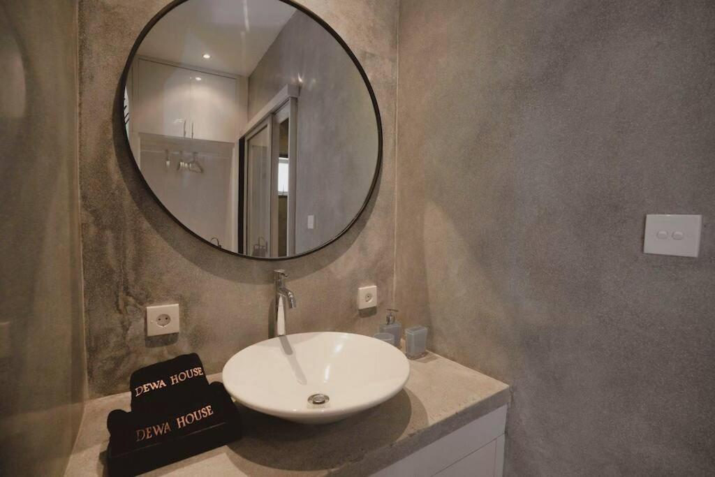 Elegant 5 Bdr In The Heart Of Seminyak