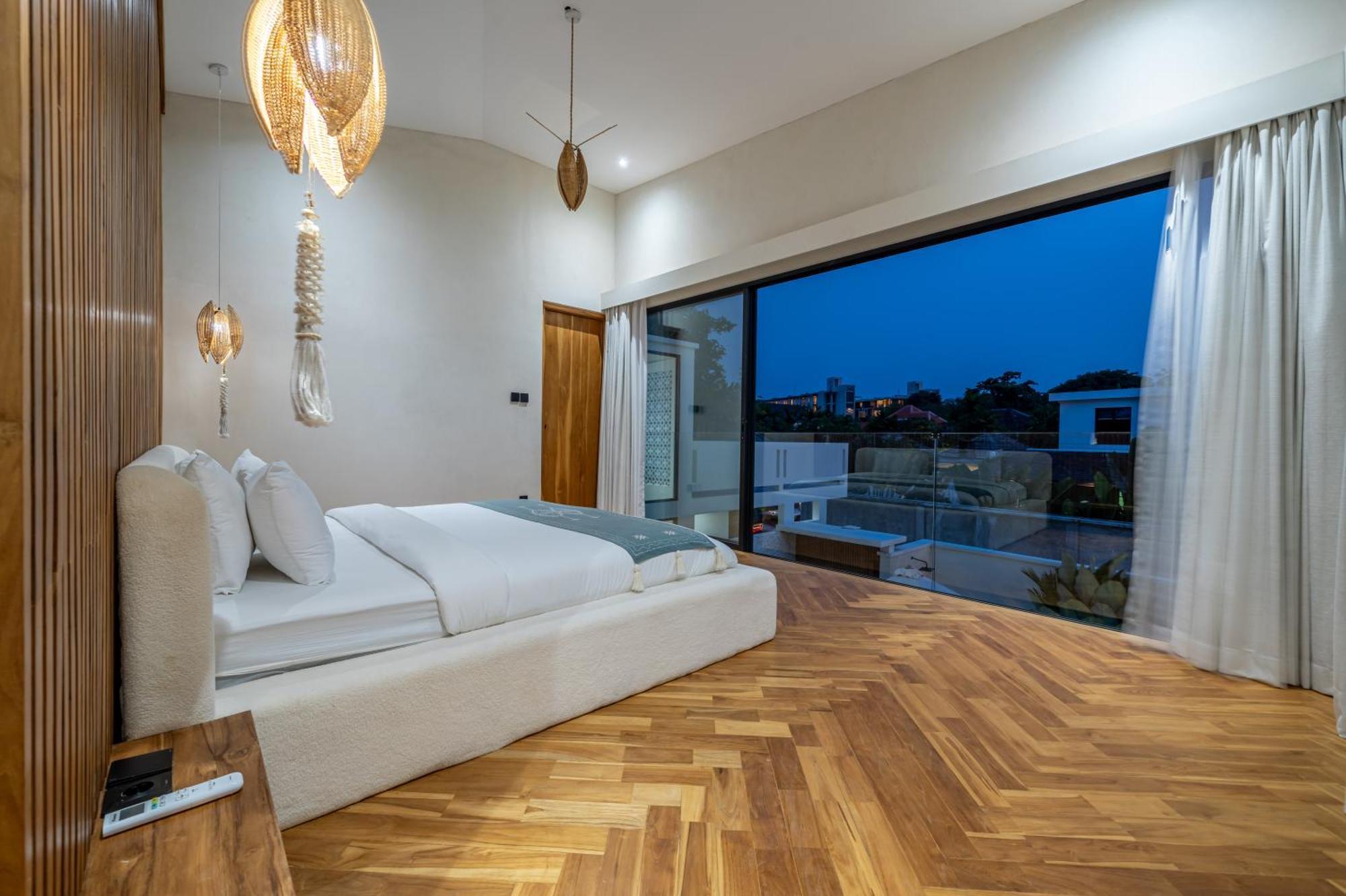 Skye Modern Luxury Unveiled 4br * Seminyak (Bali)