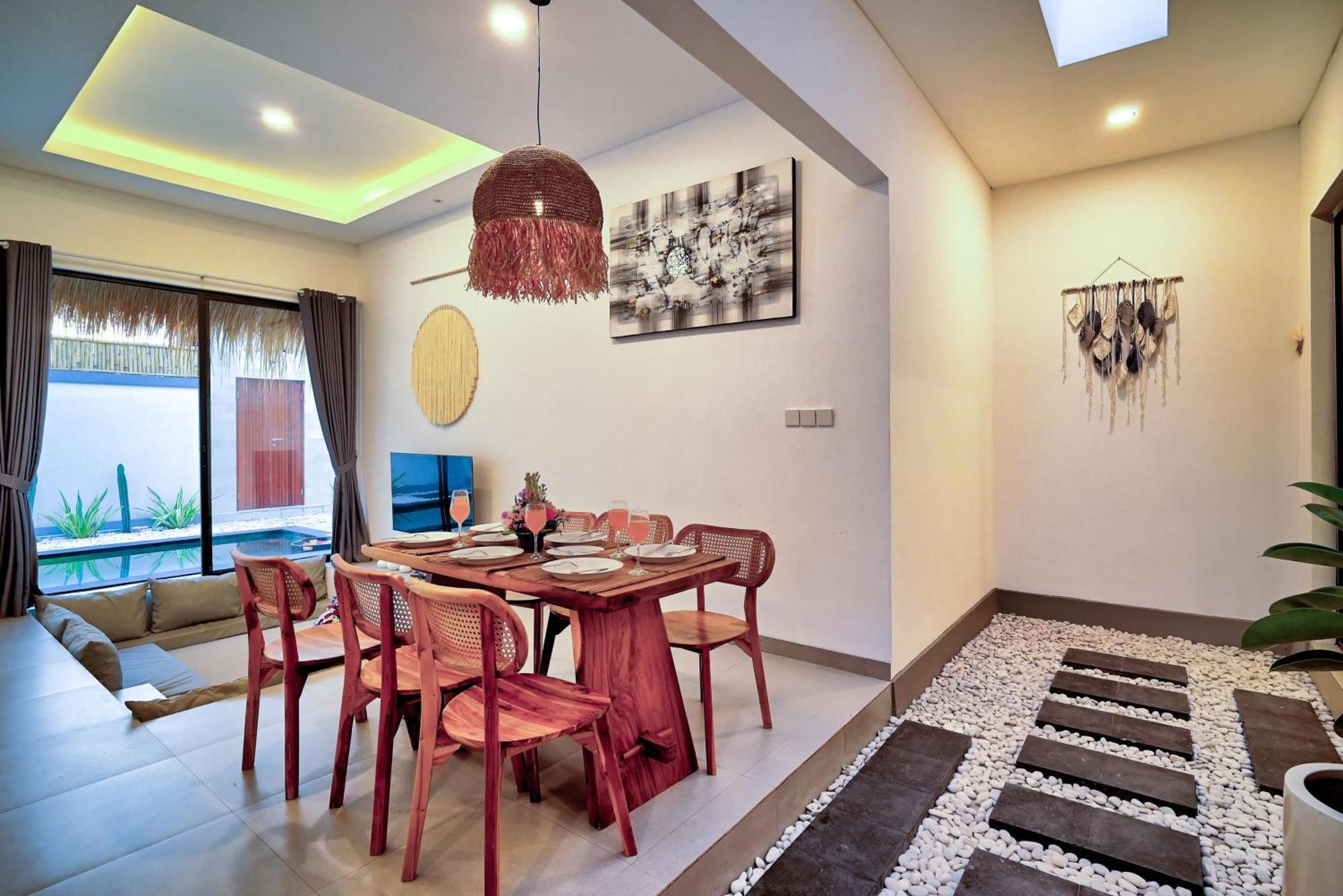 Villa Esha Iii *