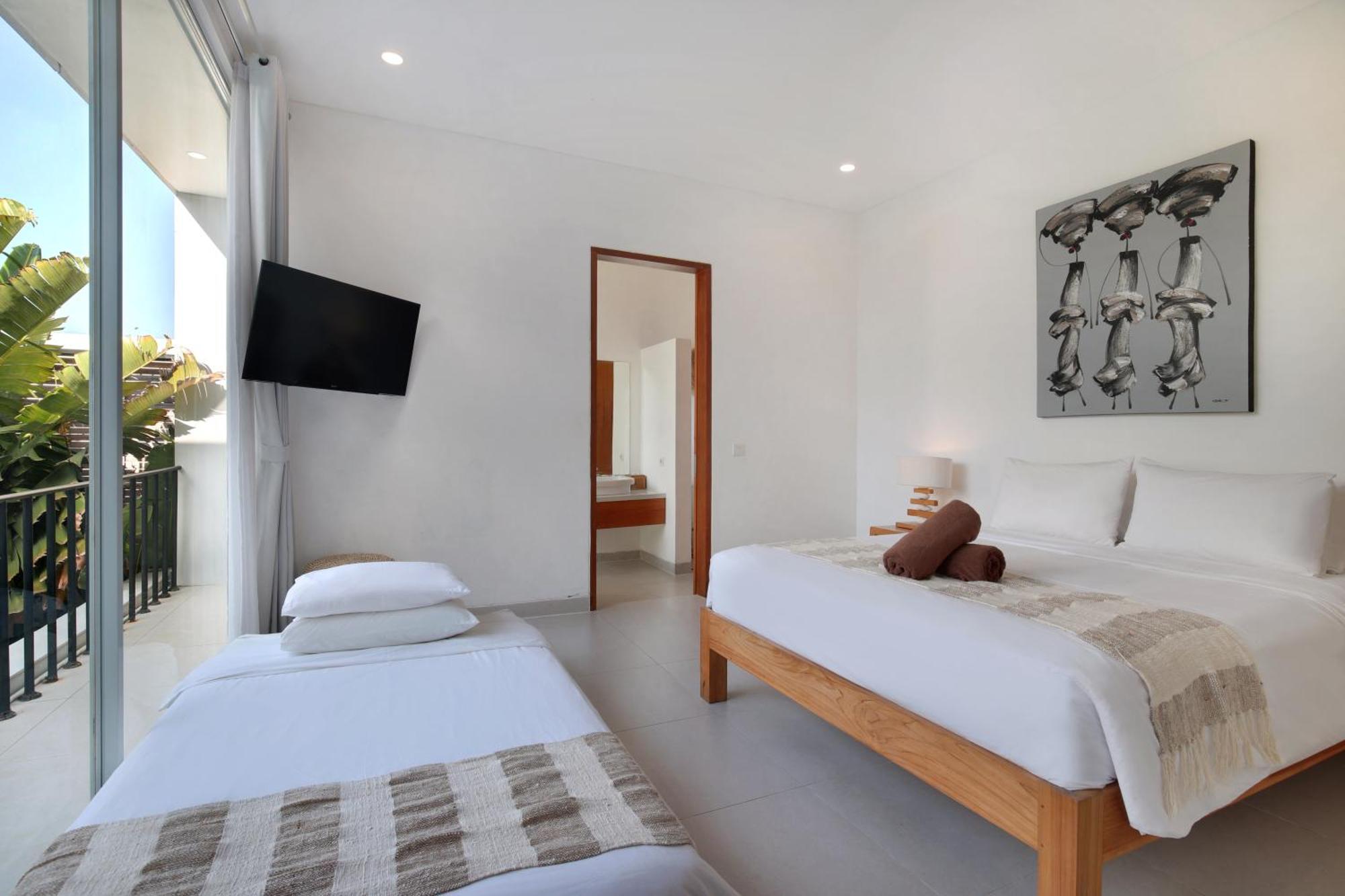 Villa Indaros *