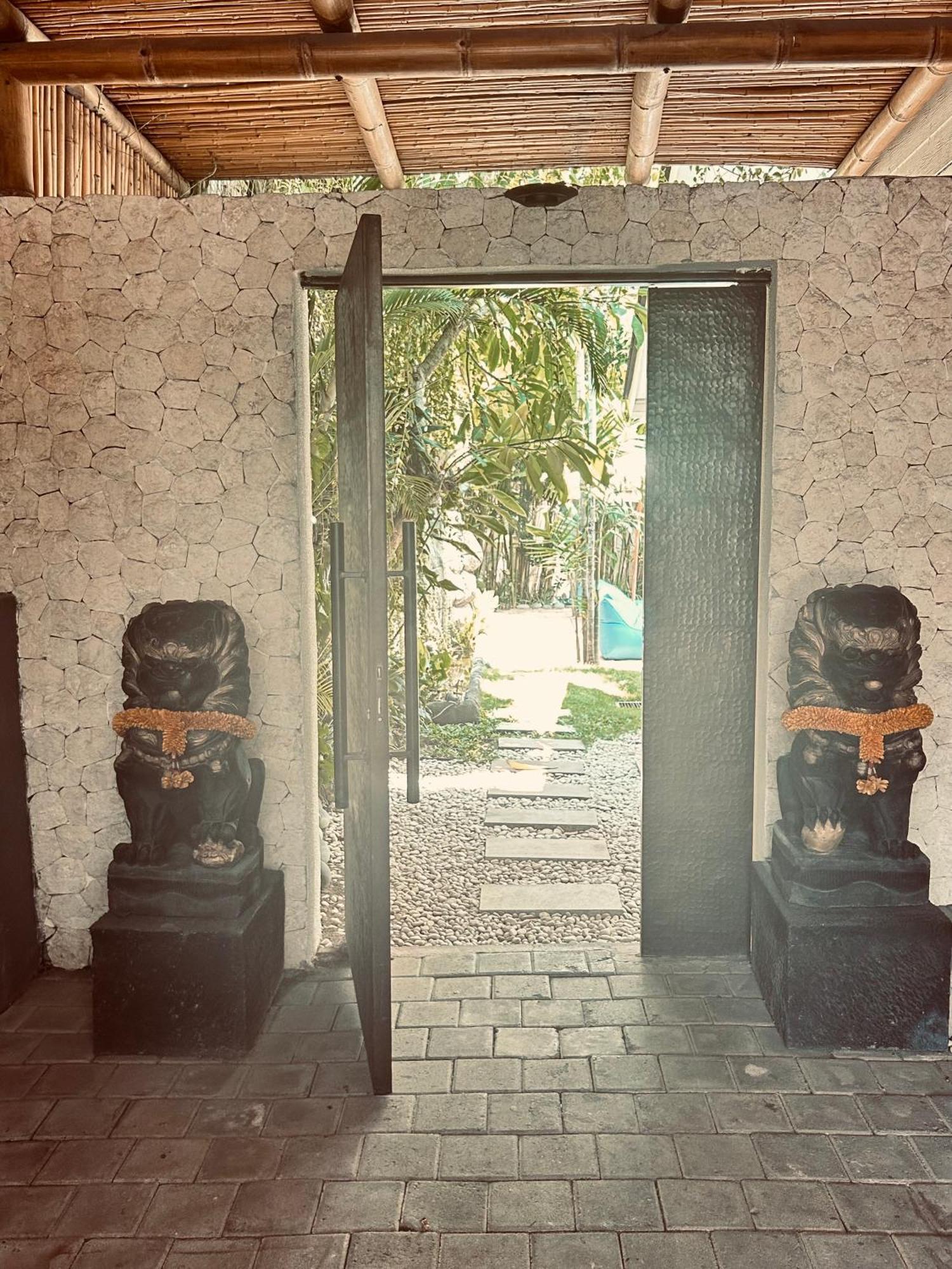 Malya 5 Bedrooms Seminyak (Bali)