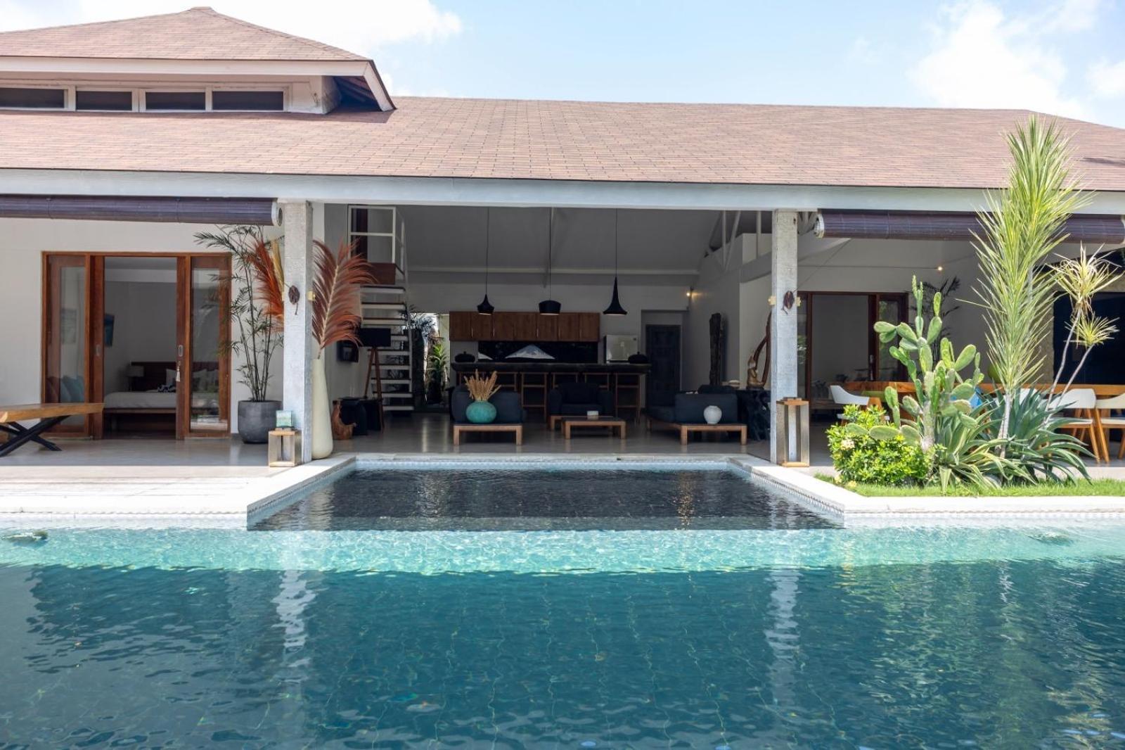 Malya 5 Bedrooms * Seminyak (Bali)