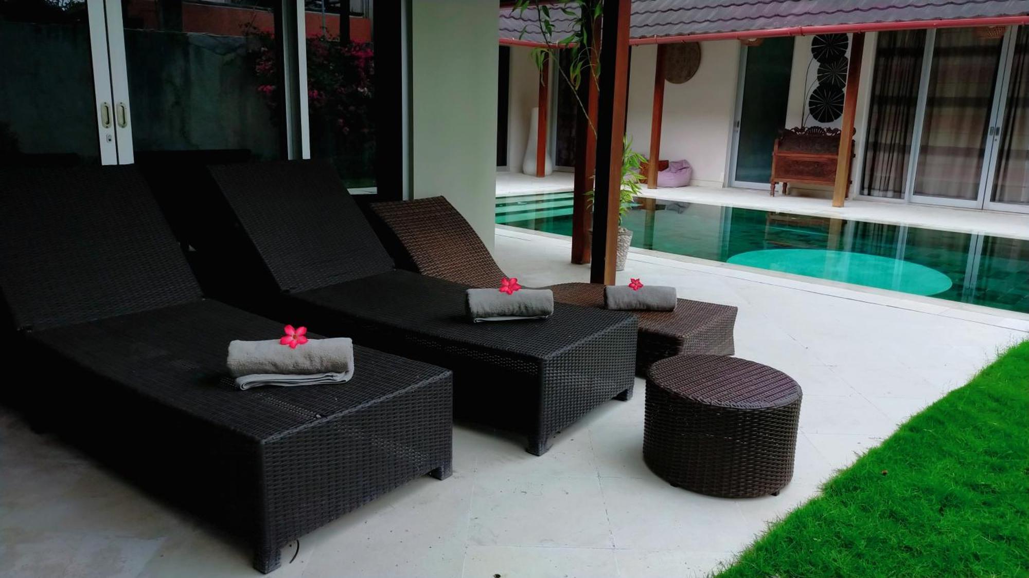 Villa J & J Seminyak (Bali)