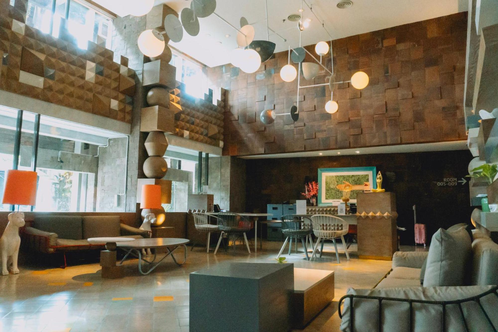 Hotel Tijili Hotel Seminyak 4*