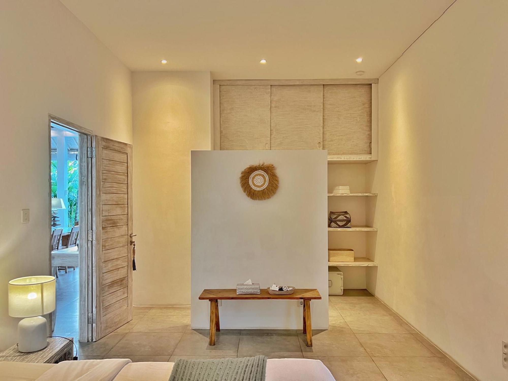 Villa Rocher - Modern 3 Bedroom Batu Belig 3 Min *