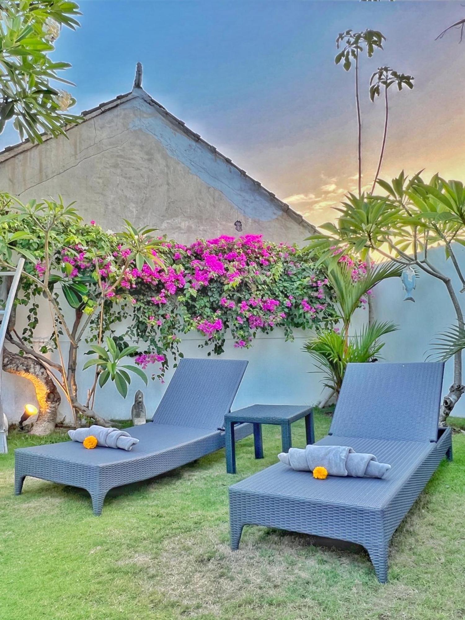 Rocher - Modern 3 Bedroom Batu Belig 3 Min