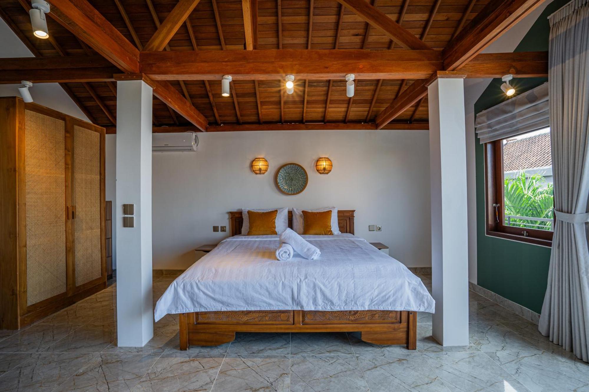 Sony 3 - 3br Near * Seminyak (Bali)