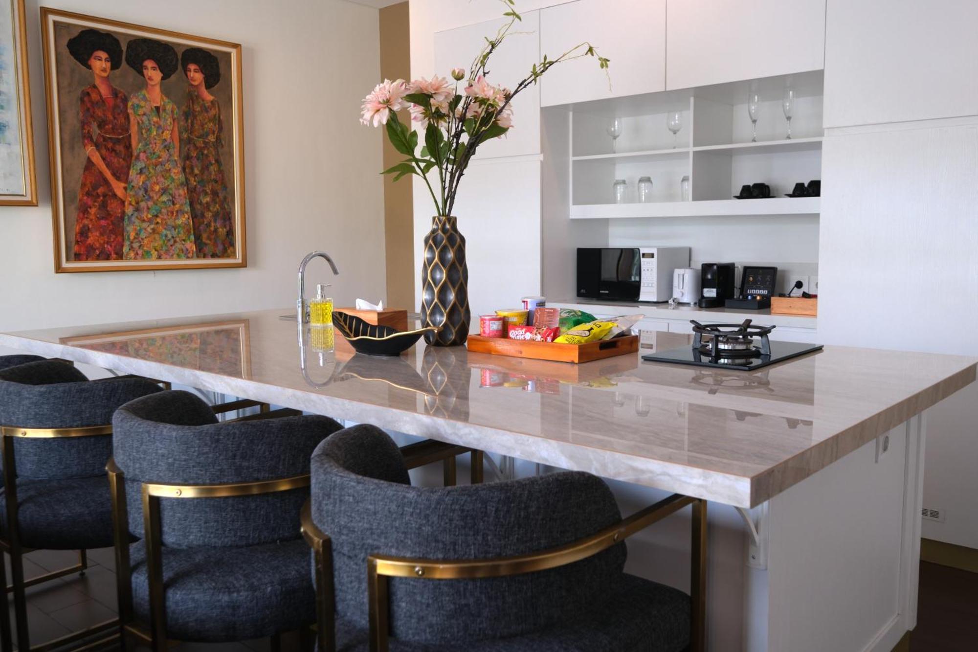The Claremont Luxury Villa *