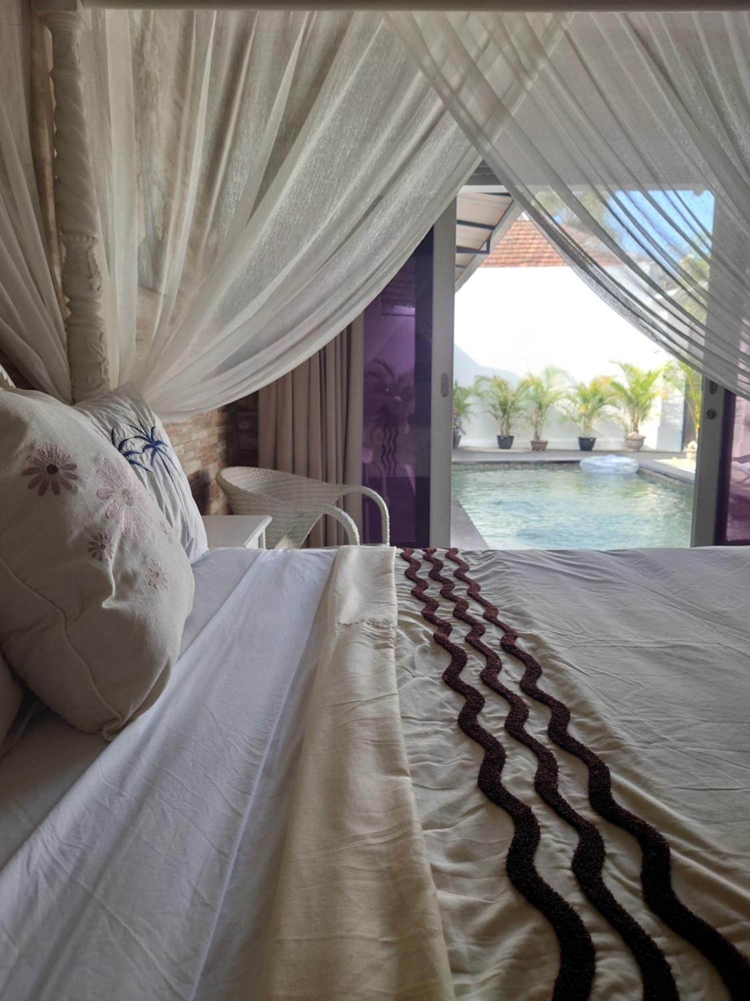 In Bali - Villa *