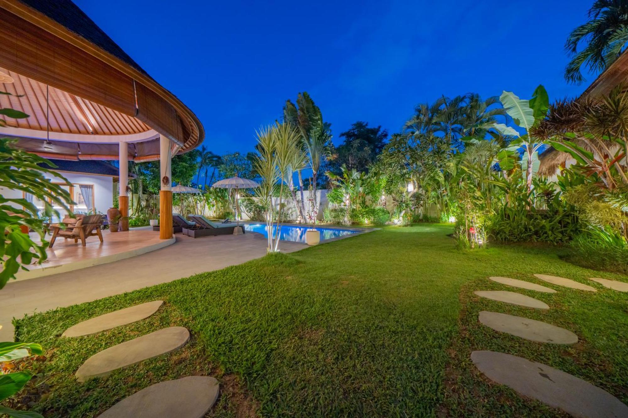 Lea Luxury Oasis In Umalas With Private Pool 4br * Seminyak (Bali)