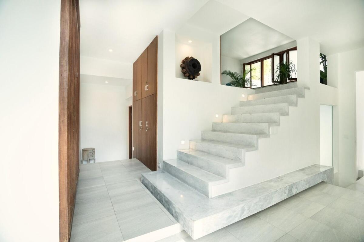 Sassy - Private Oasis - Elle Decor Award Winner *