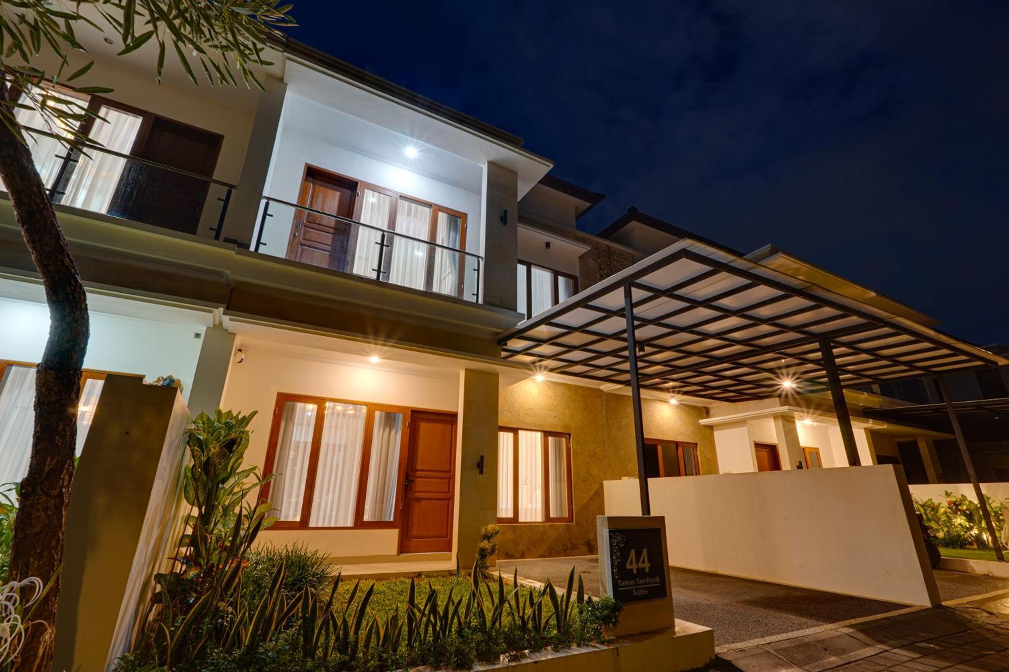 Taman 44 Near Double Six Seminyak (Bali)
