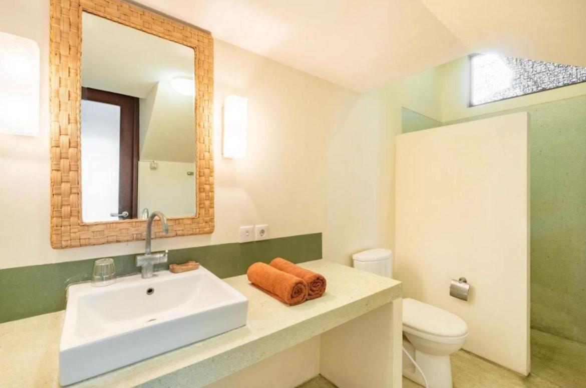 4 Bedroom Private Umalas 2 *