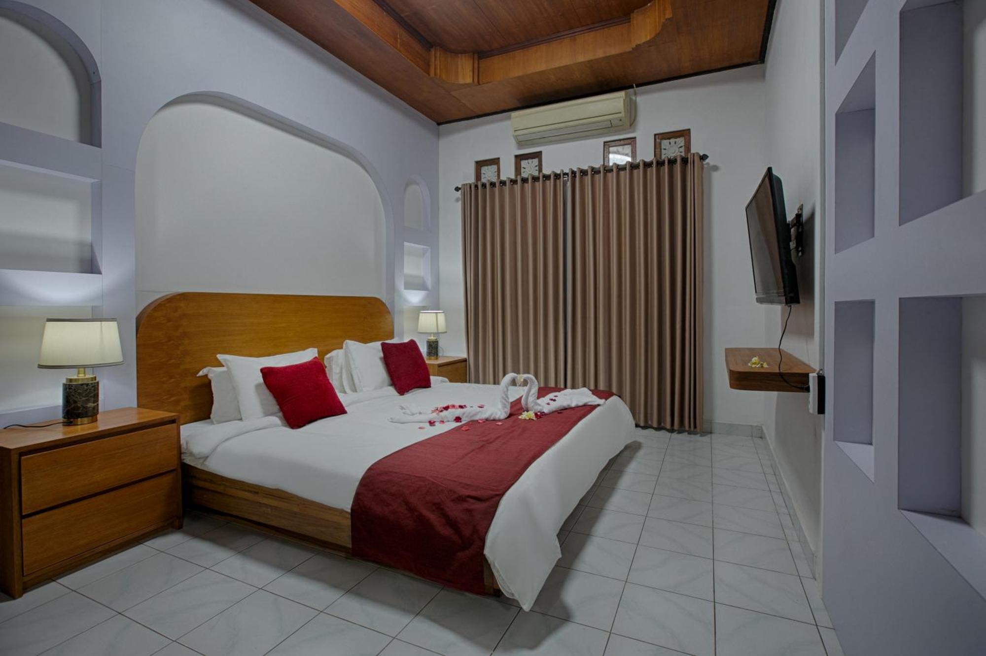 Calgary * Seminyak (Bali)