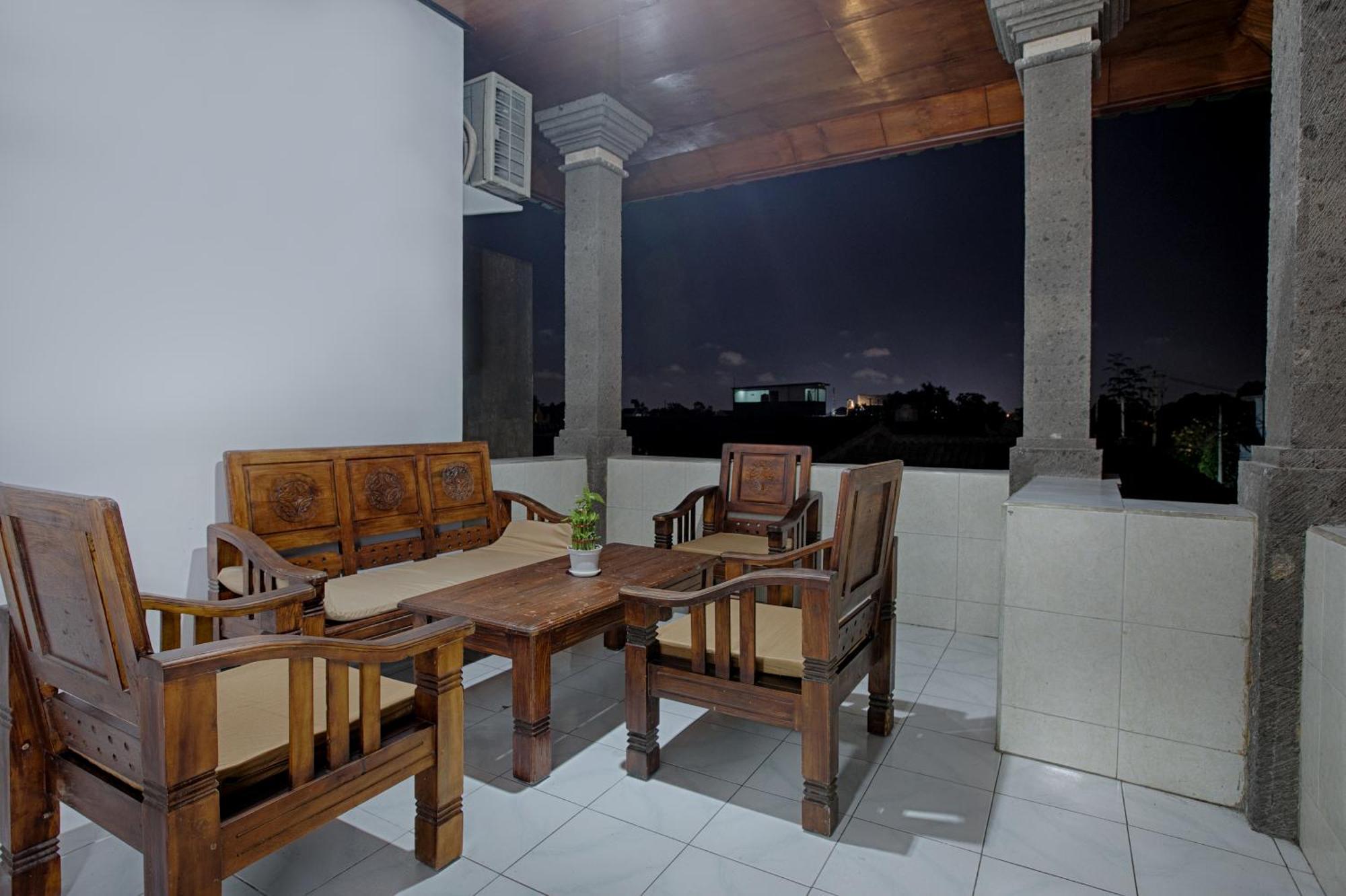 Calgary Villa Seminyak (Bali)