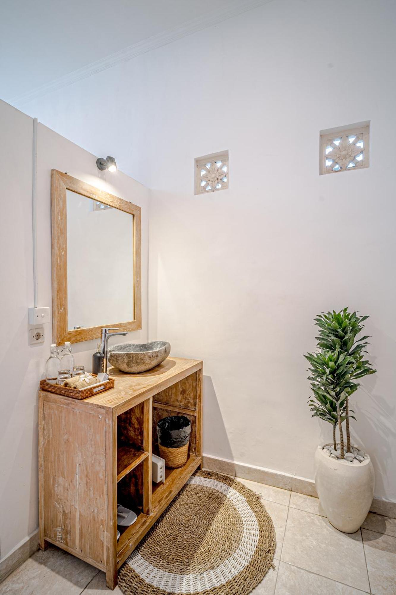 Deba 3 By Bali Solutions * Seminyak