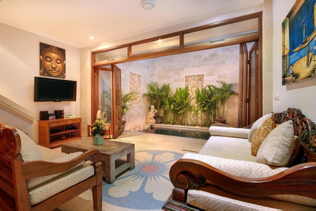 Villa Legian Blue Ocean *