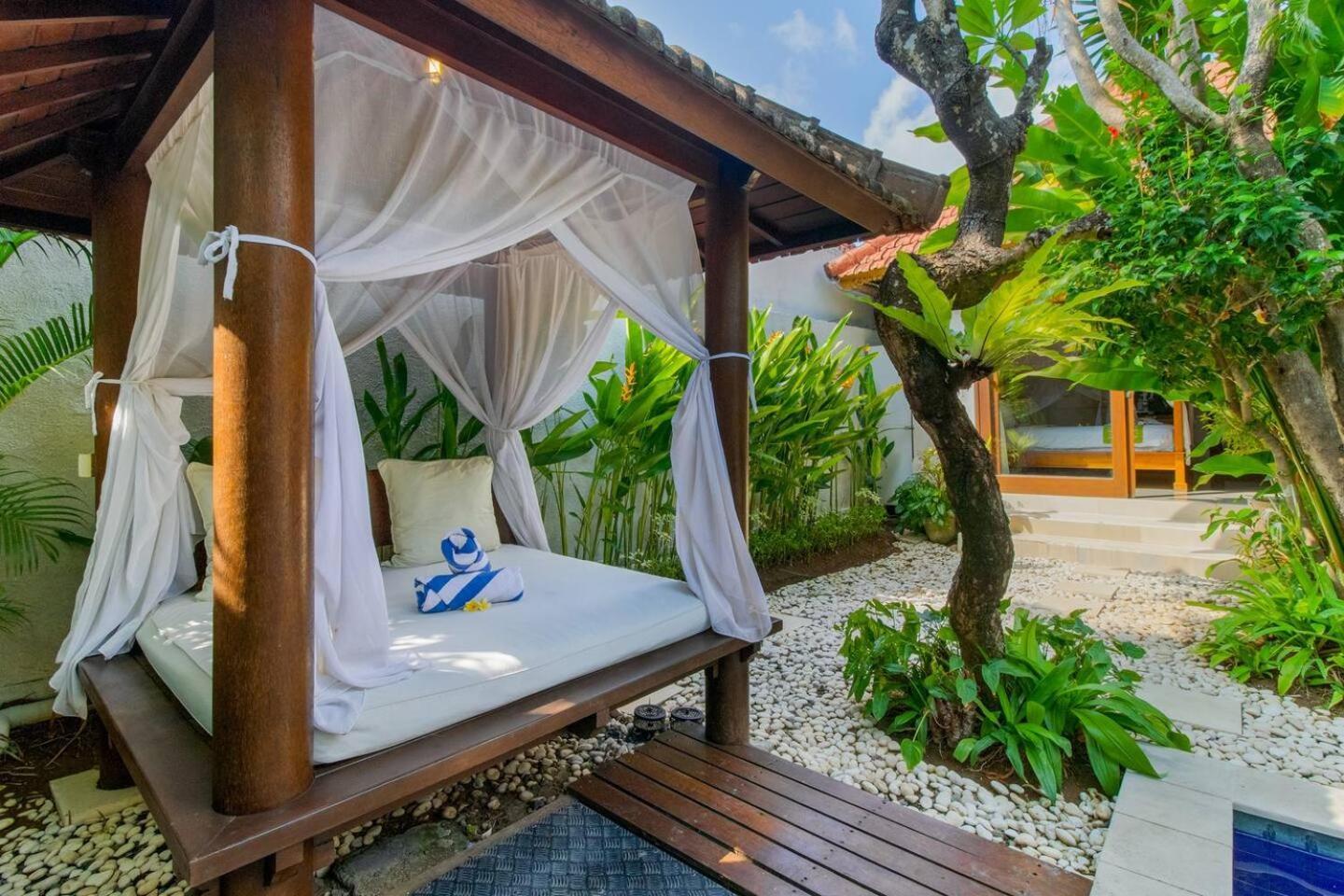 Biệt thự Heart Of Seminyak, 2br, Sleeps 4, Walk To Bintang