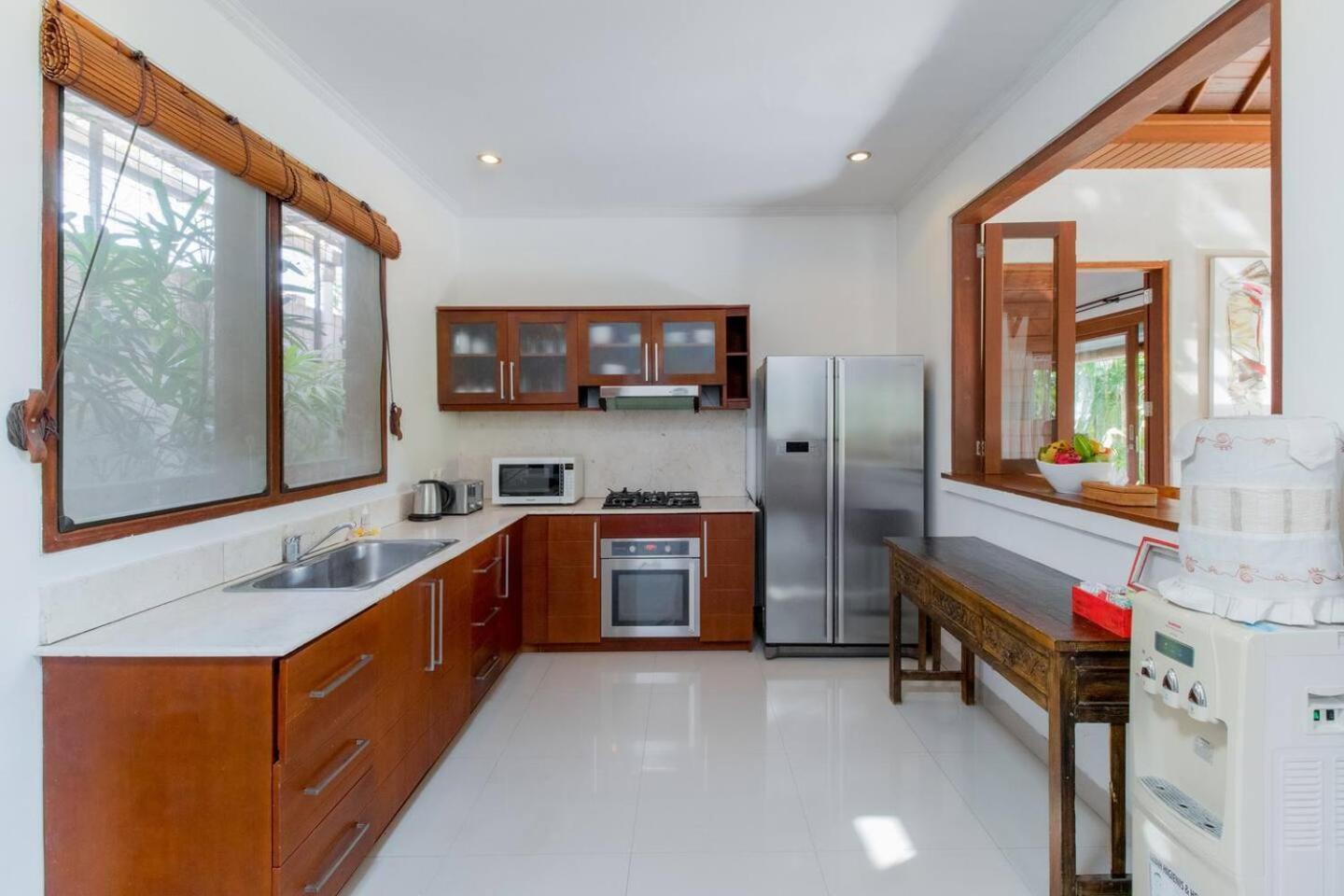 Biệt thự Heart Of Seminyak, 2br, Sleeps 4, Walk To Bintang