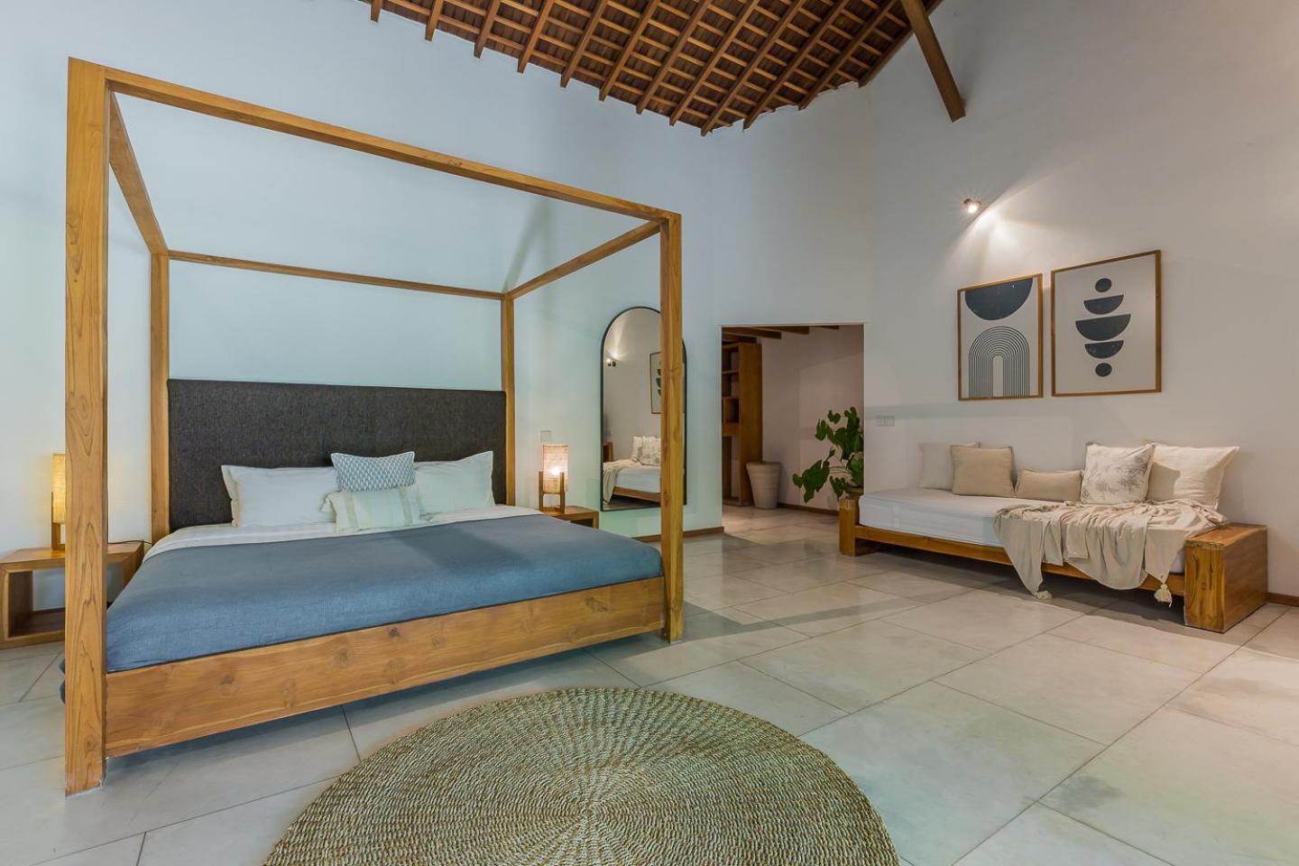 Hitu * Seminyak (Bali)