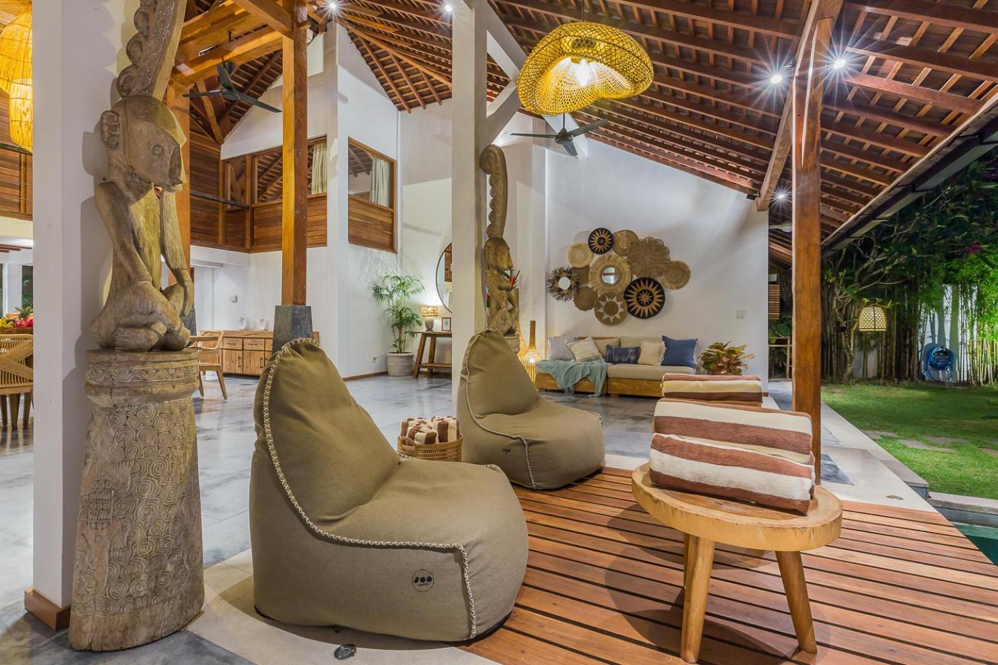Hitu Villa