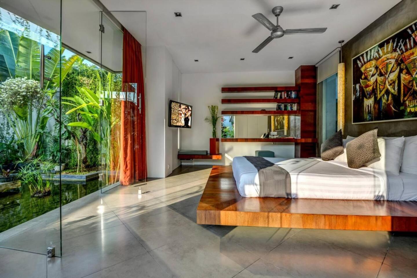 Villa Stunning 4 Bed, Butler Service, Security, *