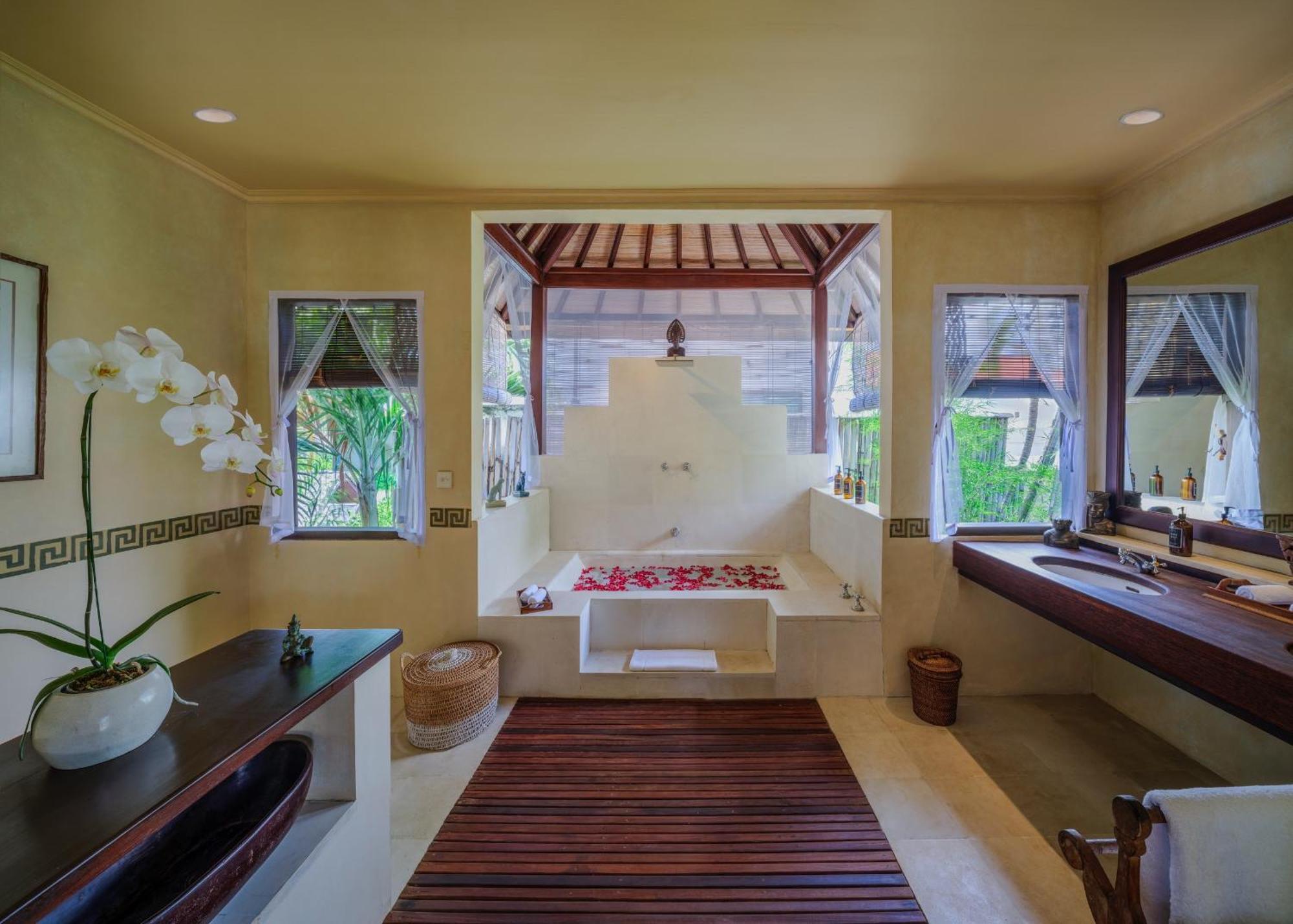 Villa Mata Budha